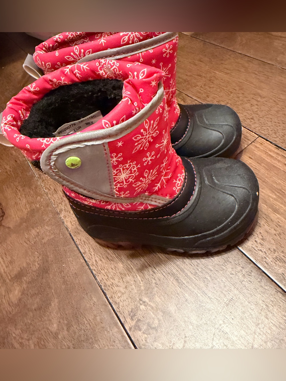 Kids Waterproof Winter Snow Boots - Red Pattern